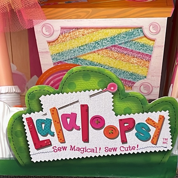 Lalaloopsy Doll - Sweetie Candy Ribbon with Puppy ...Sew Magical!  New in Box!!! - Picture 5 of 12